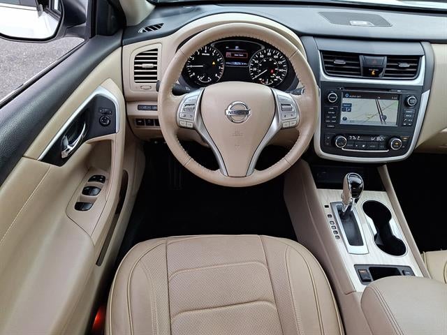 2017 Nissan Altima 2.5 SL 4dr Sedan
