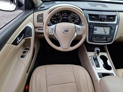 2017 Nissan Altima 2.5 SL 4dr Sedan