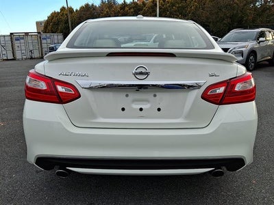 2017 Nissan Altima 2.5 SL 4dr Sedan