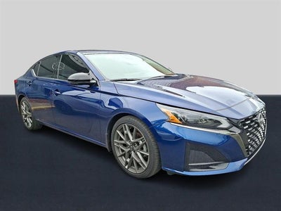 2024 Nissan Altima 2.0 SR Turbo