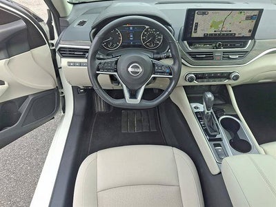 2023 Nissan Altima 2.5 SV Premium