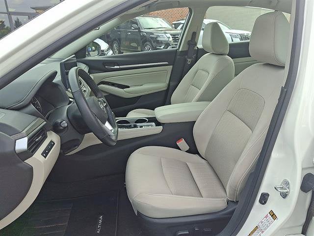 2023 Nissan Altima 2.5 SV Premium