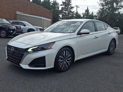 2023 Nissan Altima 2.5 SV Premium