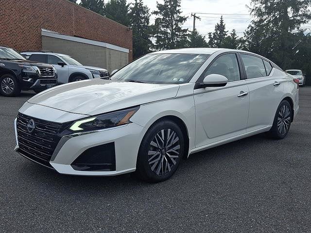 2023 Nissan Altima 2.5 SV Premium