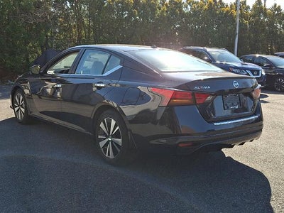 2022 Nissan Altima 2.5 SV