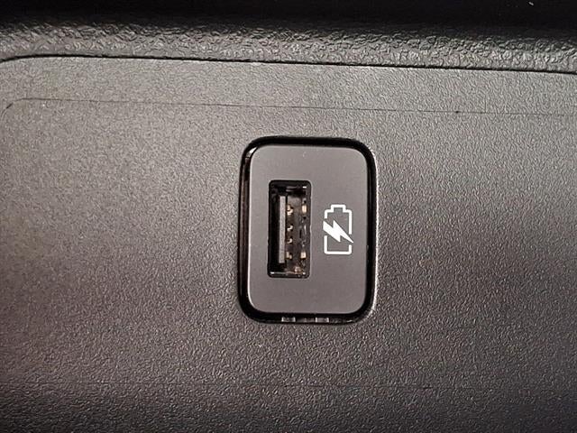 2023 Nissan Sentra SV 4dr Sedan