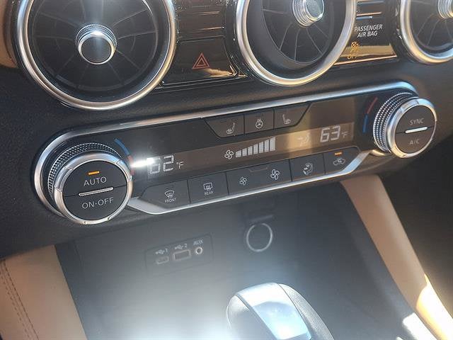 2023 Nissan Sentra SV Premium