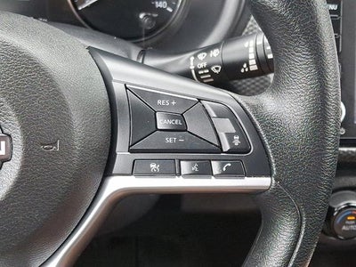 2022 Nissan Kicks SV