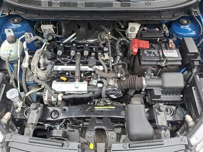 2022 Nissan Kicks SV