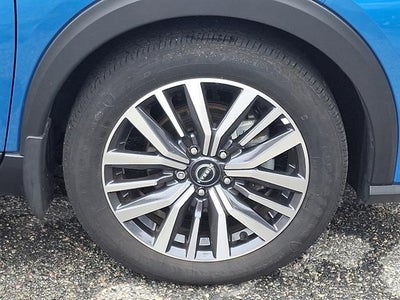 2022 Nissan Kicks SV