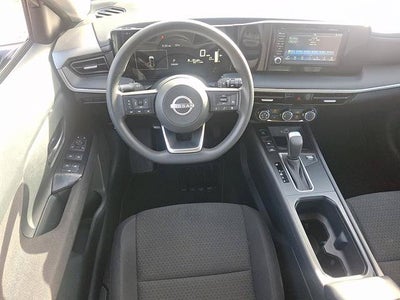 2025 Nissan Kicks S