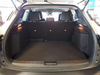 2025 Nissan Kicks SR Intelligent AWD