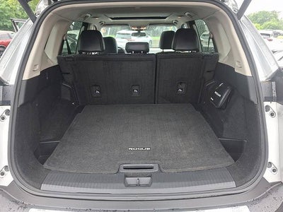 2023 Nissan Rogue SV Premium