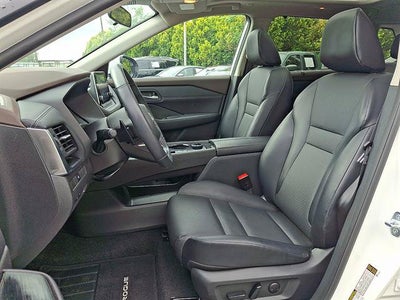 2023 Nissan Rogue SV Premium