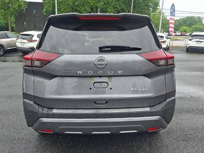 2023 Nissan Rogue SL Premium