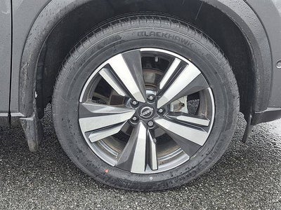 2023 Nissan Rogue SL Premium