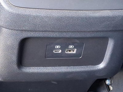 2025 Nissan Pathfinder S