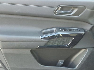 2025 Nissan Pathfinder S