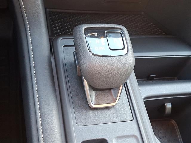 2025 Nissan Pathfinder S