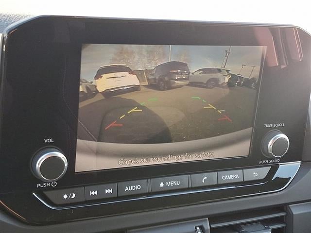 2025 Nissan Pathfinder S