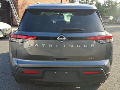 2025 Nissan Pathfinder S
