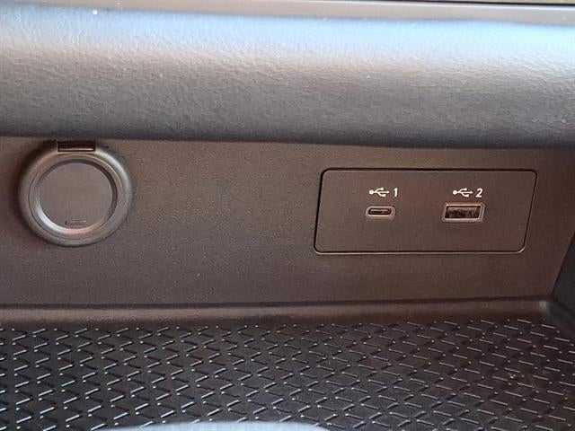 2025 Nissan Pathfinder S