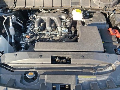 2025 Nissan Pathfinder S