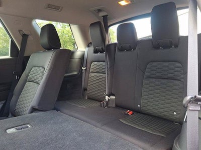 2024 Nissan Pathfinder S