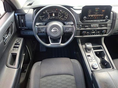 2024 Nissan Pathfinder S