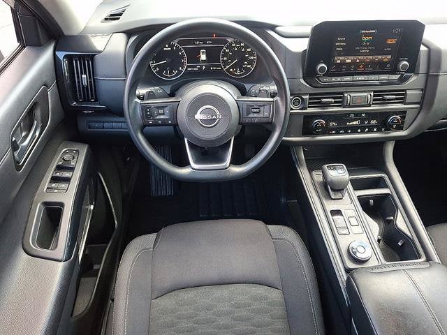 2024 Nissan Pathfinder S