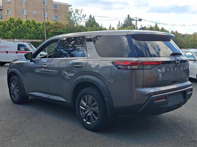 2024 Nissan Pathfinder S