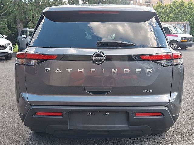 2024 Nissan Pathfinder S