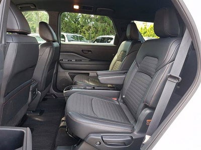 2023 Nissan Pathfinder Rock Creek