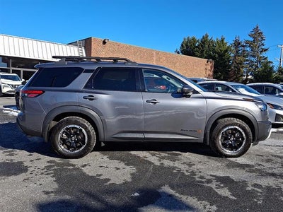 2024 Nissan Pathfinder AWD Rock Creek 4dr SUV
