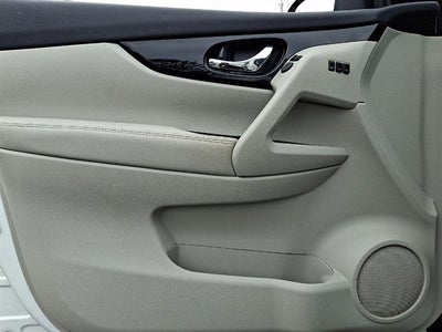 2022 Nissan Rogue Sport AWD SV W/TECH PKG.