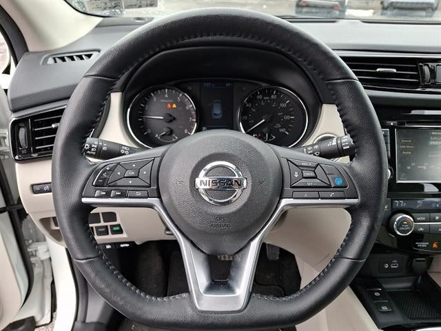 2022 Nissan Rogue Sport AWD SV W/TECH PKG.