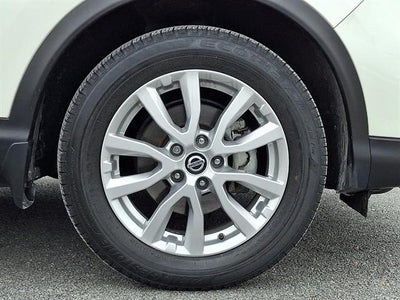 2022 Nissan Rogue Sport AWD SV W/TECH PKG.