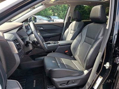 2023 Nissan Rogue SV Premium