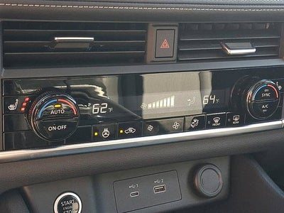 2023 Nissan Rogue SV Premium