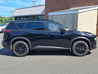 2023 Nissan Rogue SV Premium Midnight