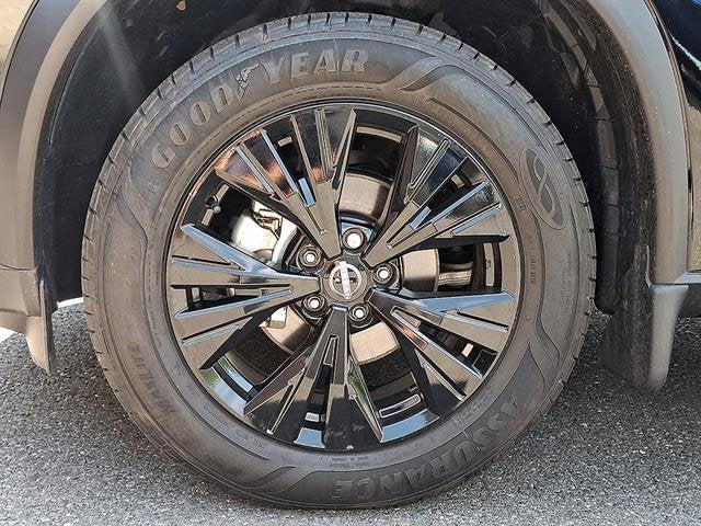 2023 Nissan Rogue SV Premium Midnight