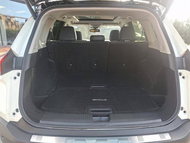 2023 Nissan Rogue SL Premium