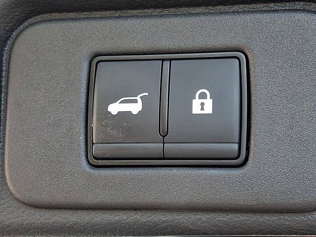 2023 Nissan Rogue SL Premium