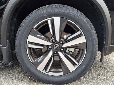 2023 Nissan Rogue SL Premium