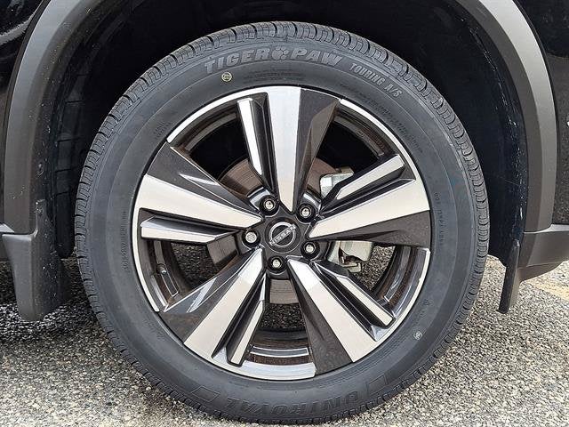 2023 Nissan Rogue SL Premium