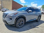 2024 Nissan Rogue AWD Platinum
