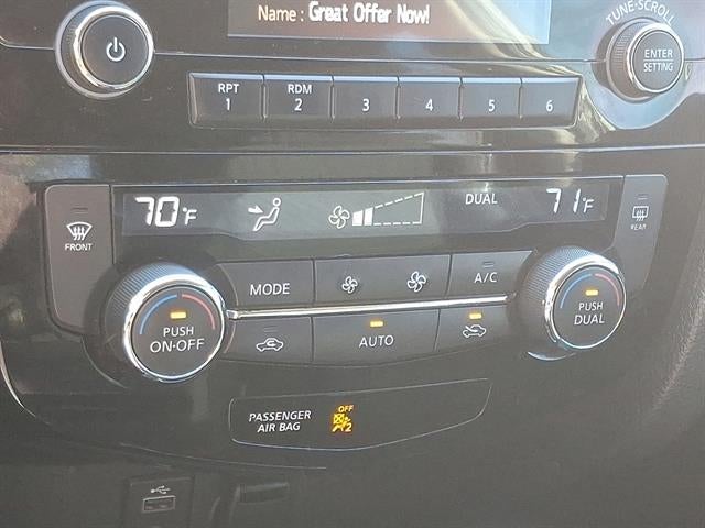 2017 Nissan Rogue SV