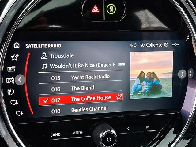 2022 MINI Hardtop 4 Door Oxford Edition 4dr Hatchback