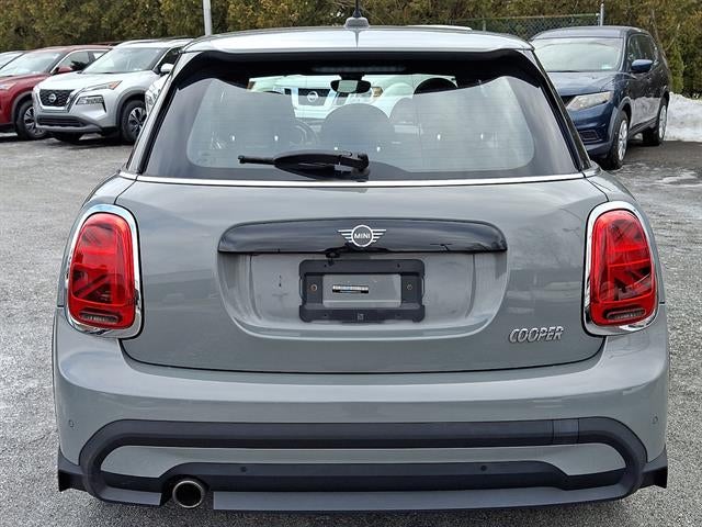 2022 MINI Hardtop 4 Door Oxford Edition 4dr Hatchback