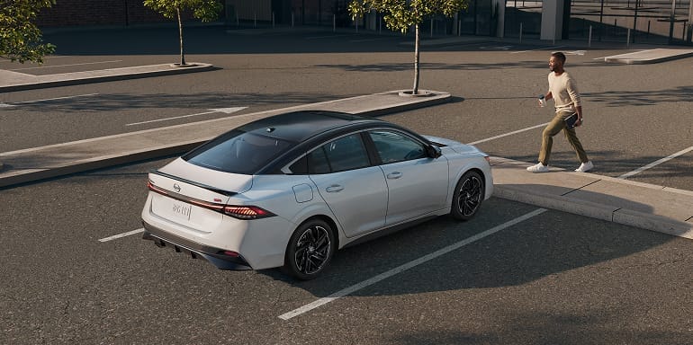 LOUGHEAD NISSAN in Swarthmore PA